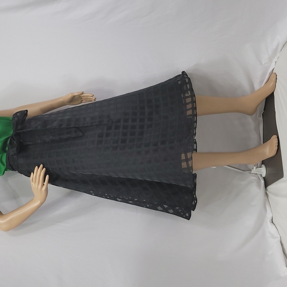English Factory Red Plaid Organza Fit And Flare Holuday Skirt - Picture 5 of 15